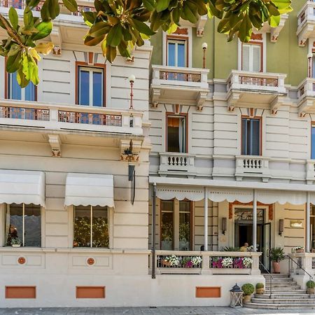 فيربانيا Hotel Rooms Lago Maggiore المظهر الخارجي الصورة
